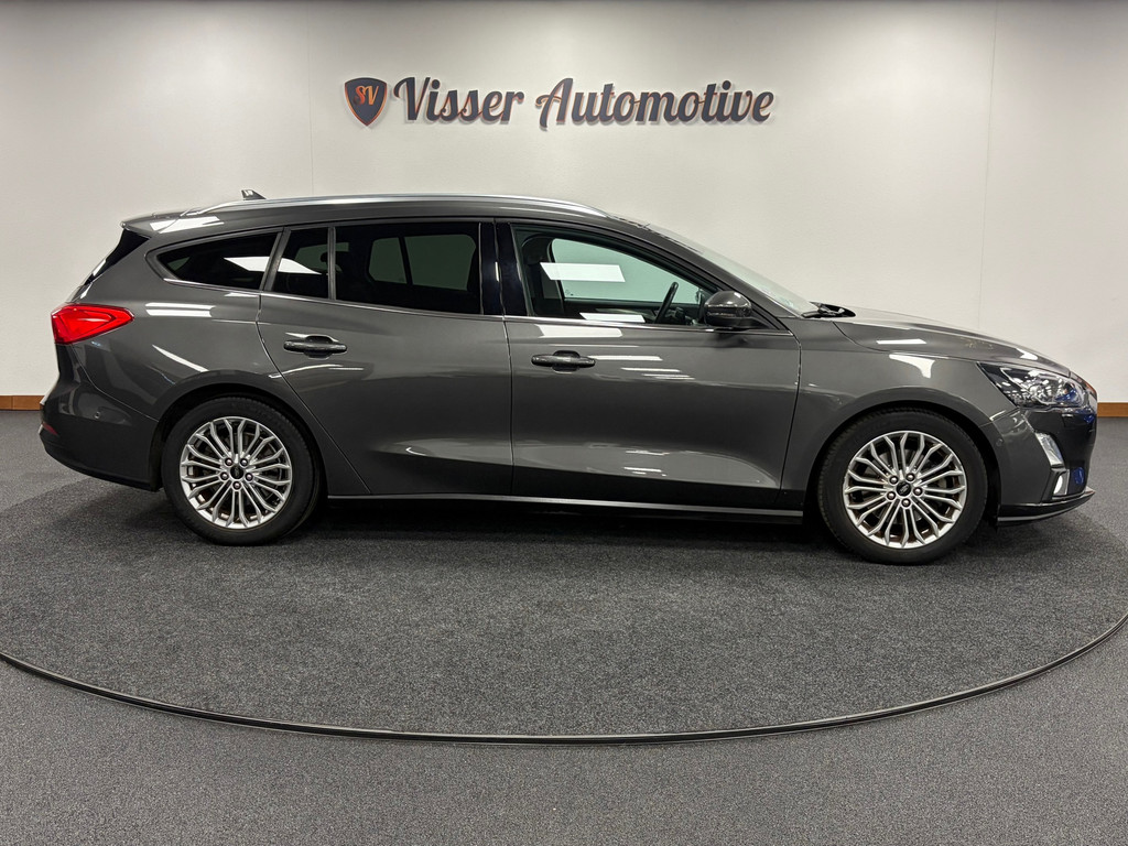 Ford Focus Wagon 1.5 EcoBoost*Automaat*Head-up*Winter-Pakket*elect-Klep*Apple-Carplay*PDC* 55805125-2.jpg | Visser Automotive B.V.