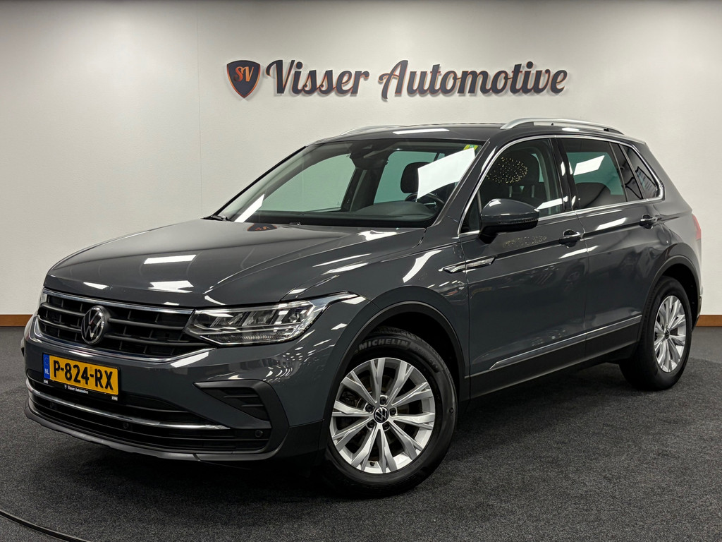Volkswagen Tiguan 1.5 TSI Life Business*Automaat*Stoelverwarming*Camera*PDC*Navi*Cruise-Control* 57291632-0.jpg | Visser Automotive B.V.