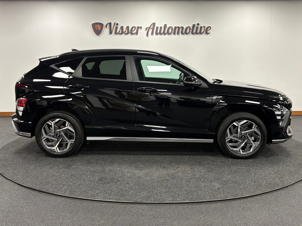 Hyundai Kona 1.6 GDI HEV N Line*Camera*Xenon*Winter-Pakket* 57457043-1.jpg | Visser Automotive B.V.